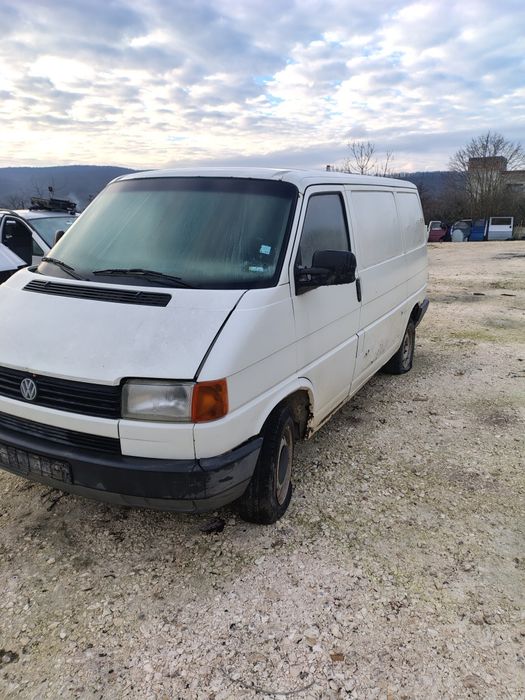 Фолксваген Транспортер / VW  Transporter T4 2.4 D / 2.5  TDI НА ЧАСТИ