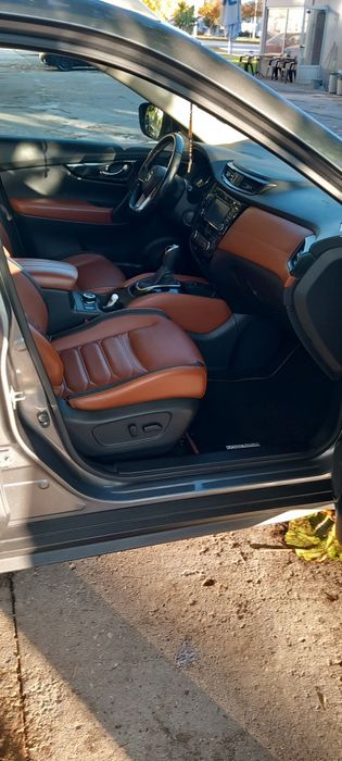 Нисан Х-Траил дизел 4×4 с ДДС