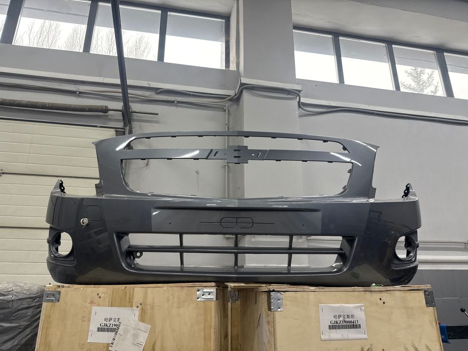 Бампер Передний на Кобальт новый