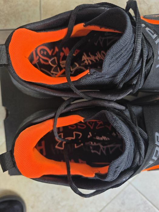 Under Armour  Flow FUTR X 4