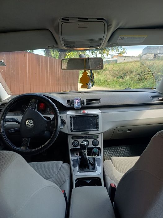 Volkswagen Passat B6 2.0 TDI • 2006 • Manual •