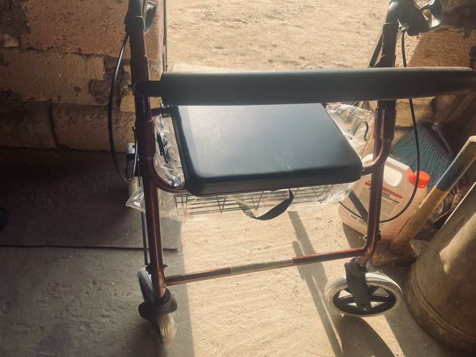 Ходунок взрослый