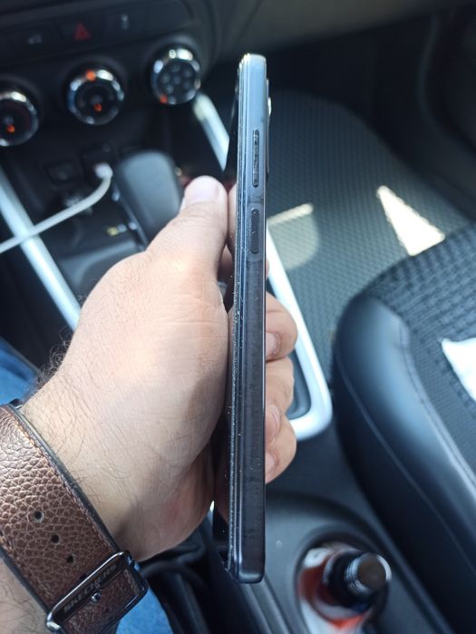 Продам телефон Redmi note 12 pro 8/256 телефон в идеальном состоянии