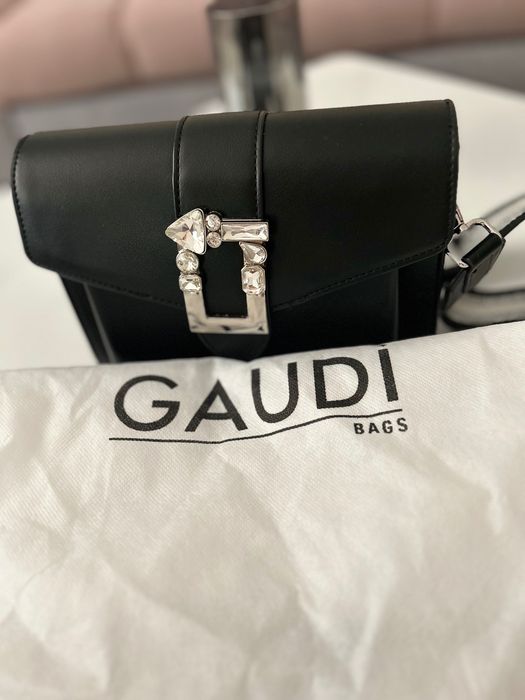 Малка чанта Gaudi