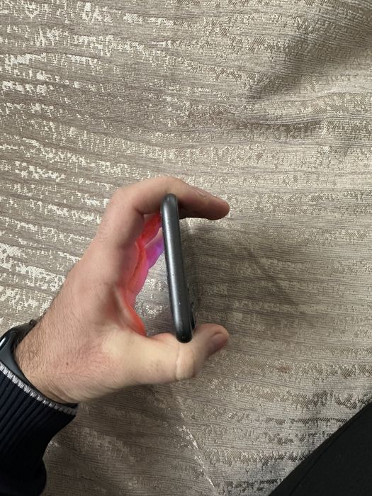 Айфон 11 в идеале все имеется