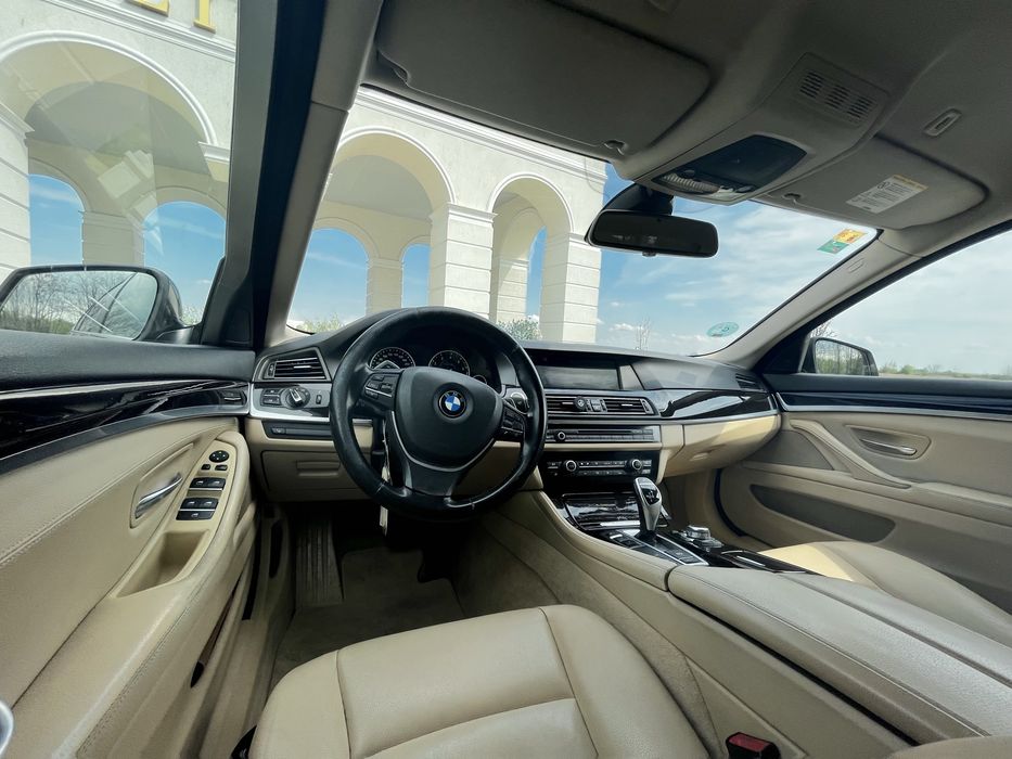 BMW 5 Series 2012 — imagine 4