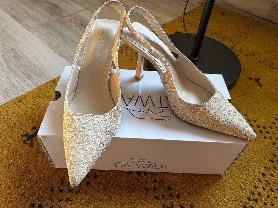 Pantofi eleganți Catwalk