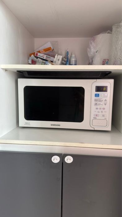 Продам микроволновую печь