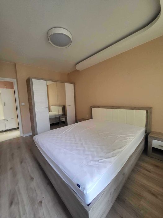 Дава се под наем Тристаен апартамент в София, Зона Б-19 - 95 кв.м за 800 € - Снимка #5