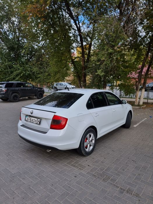 Шкода рапид 2014 газ бенз