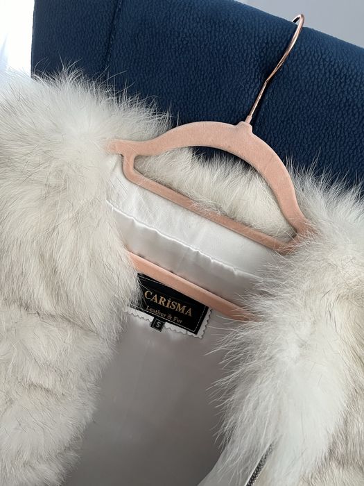 Vand haina alba model 6in1