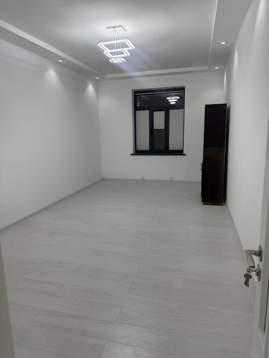 Сдается 3 ком Метро Олмос. Техника имеется