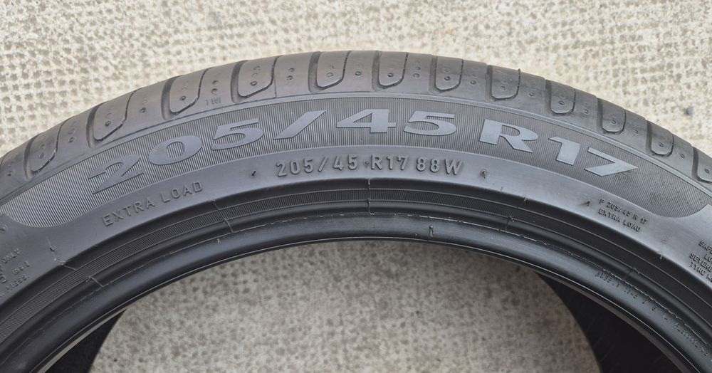 Set 4buc 205/45 R17 88W XL Pirelli Cinturato P7 *BMW RSC RFT vară
