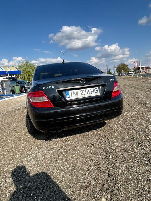 Mercedes Benz C200