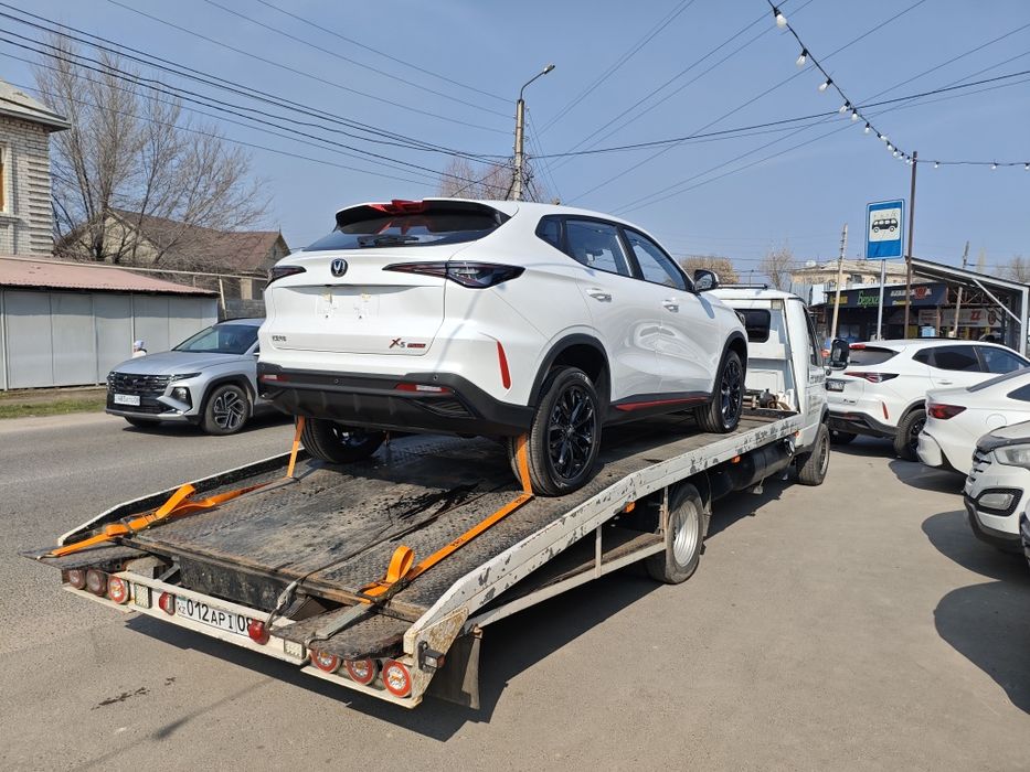 Услуги эвакуатора 24/7