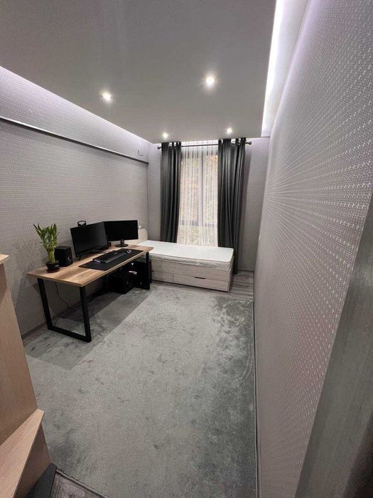 Сдам 3-комнатную квартиру в центре города ц-6 метро Минор