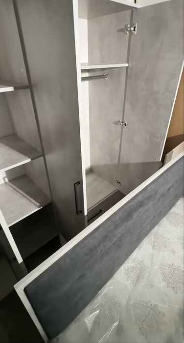 Спальная кровать