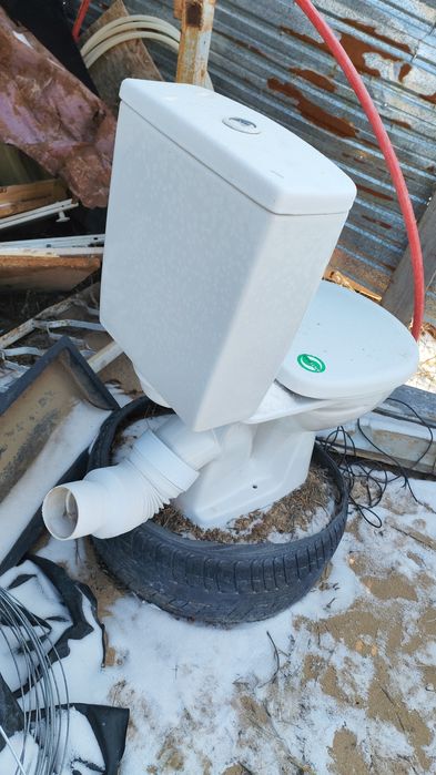 Туалет и раковина