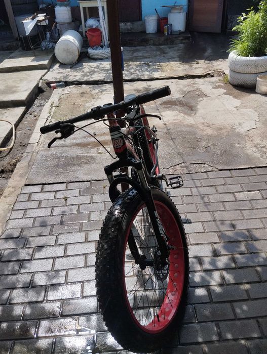 De vănzare bicicletă