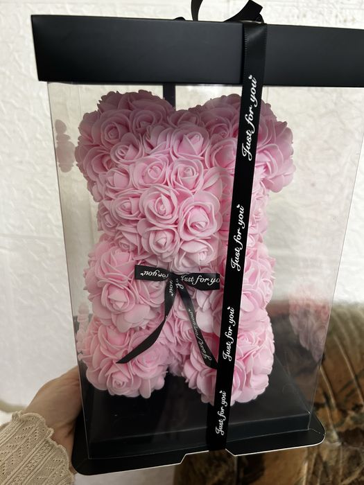 Ursulet trandafiri de spuma