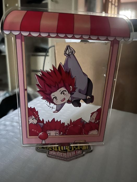 Акриловые фигурки