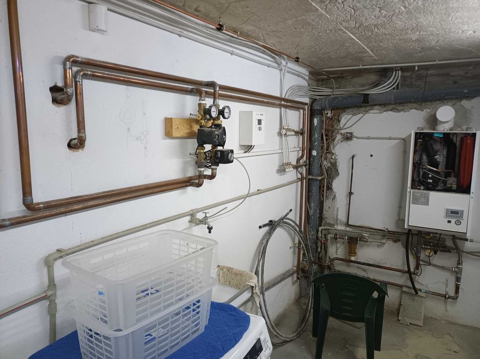 Продава се Къща в с. Оброчище, Област Добрич - 300 кв.м за 667 €/кв.м - Снимка #4