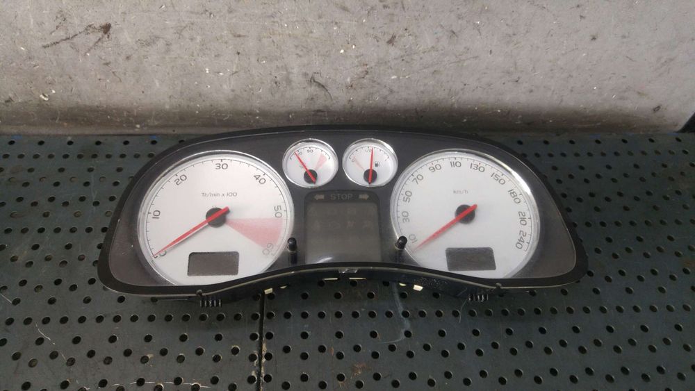 Ceasuri bord diesel peugeot 307 281174477 p9661323180e01 9661323180