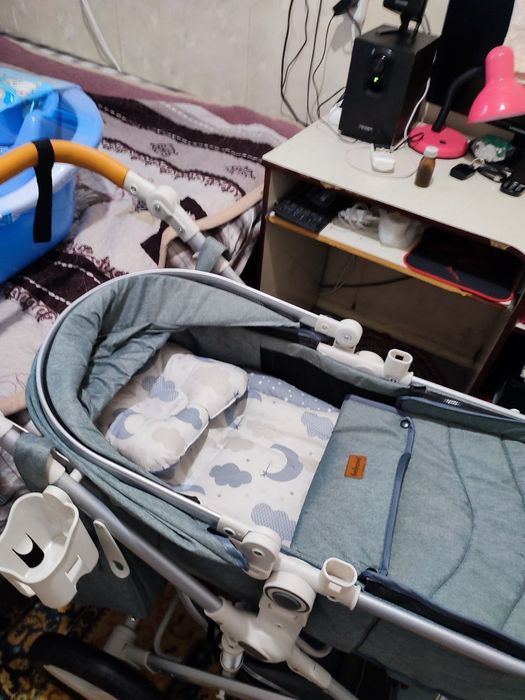 Коляска для детей 3 в 1