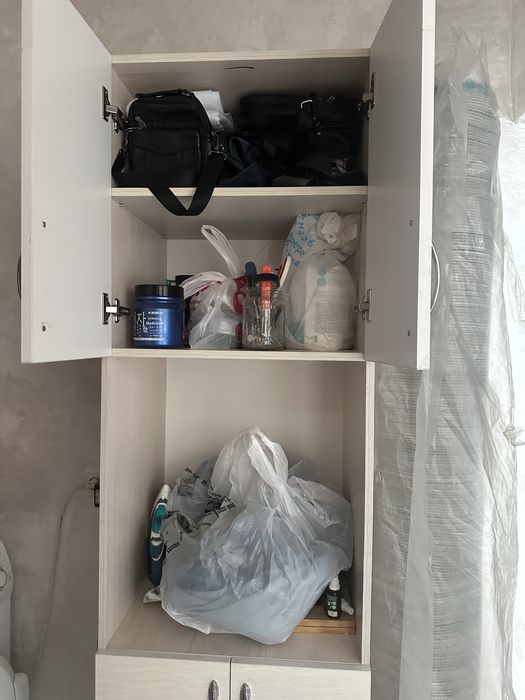 Кухонный шкаф  мебель