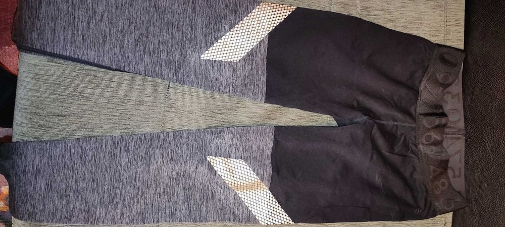 Спортни топове и клинове S/M размер