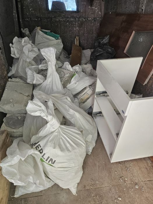 Debarasare apartament, casa , birou. mobila veche moloz