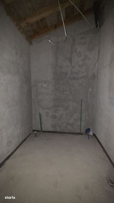 Mansarda cu grinzi de lemn si terase — Floreasca- Barbu Vacarescu, P