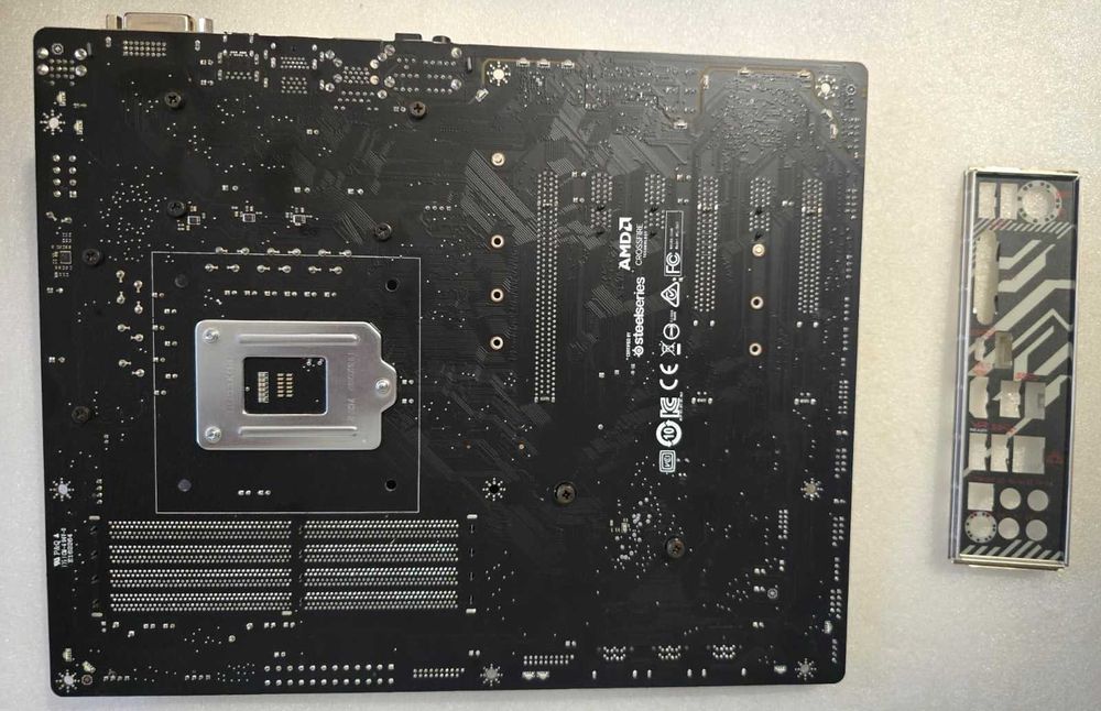 Placa de baza MSI Z370 TOMAHAWK Intel LGA 1151, Chipset Z370, ATX, DDR4 + I/O Shield