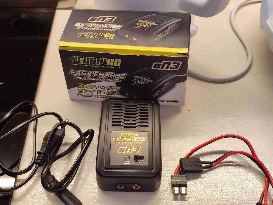 Зарядно LaTrax Traxxas easy charge en3