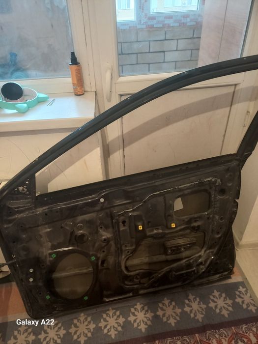 Дверь тайота камри 50