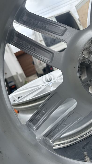 Джанти с гуми за БМВ 16/17/18 /19 и 20 цола