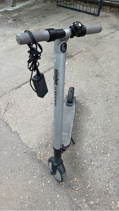 Электросамокат Ninebot