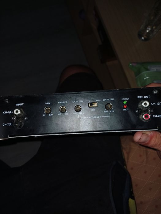 Subwoofer Alpine SWT-12s4 cu statie