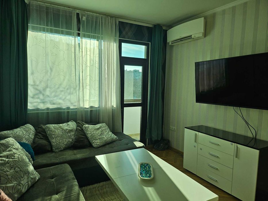 Двустаен, новообзаведен след основен ремонт