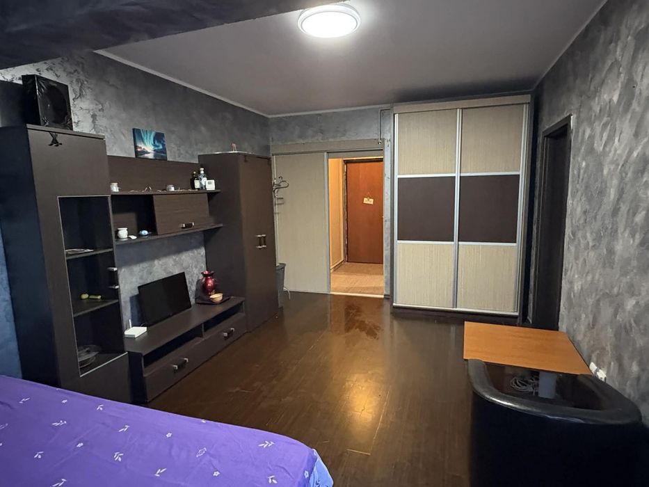 Studio Tomis Plus