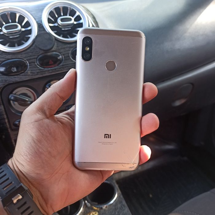 Redmi 6 pro 4/64GB