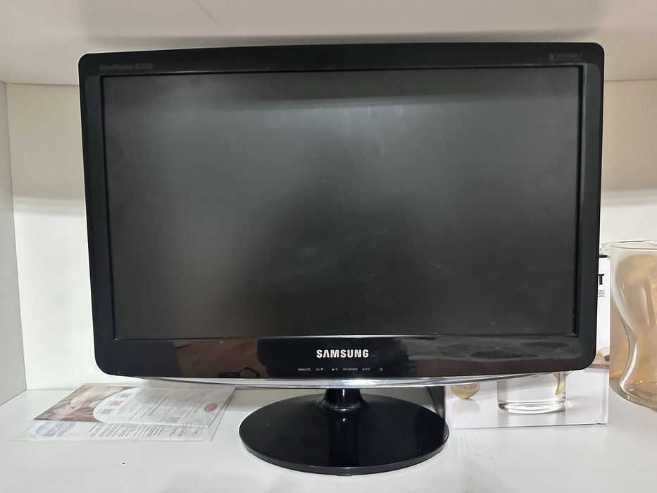 Монитор самсунг