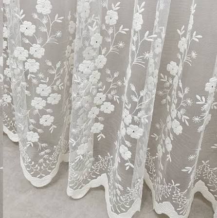 Тюль для окон домашних