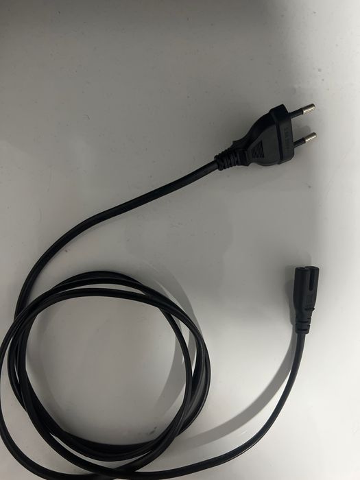 PlayStation5 825GB disk edition cu 2 controllere originale+jocuri