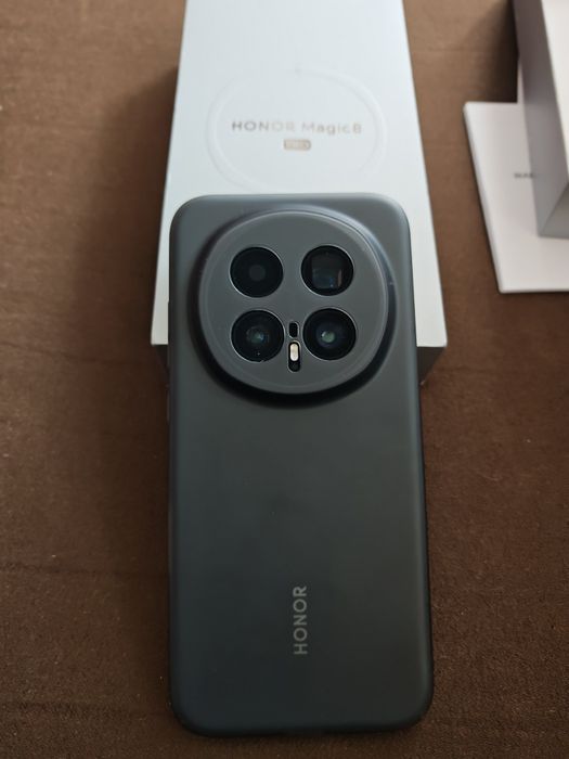 Honor Magic 8 Pro