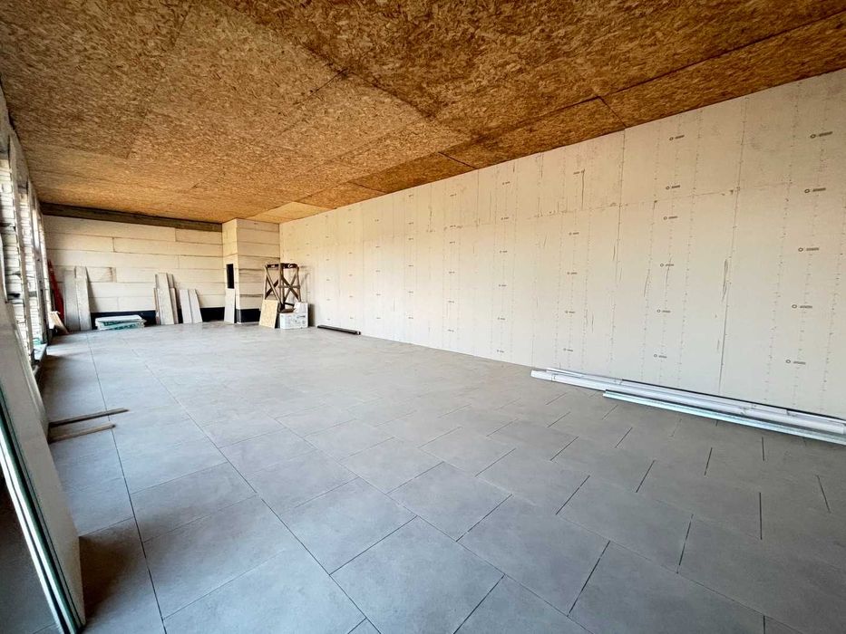 Торговое помещение, 89.8 м², 8 Марта
