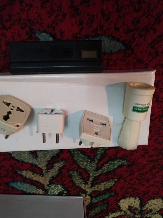 Хозяйственные мелочи: пульты, переходники, тройники,колеса, точильные