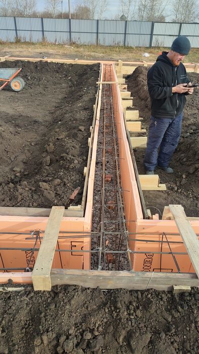 Копка демонтажные роботы