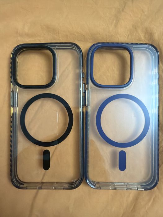 3 huse iPhone 15 Pro MagSafe – 1 Spigen + 2 transparente – stare bună