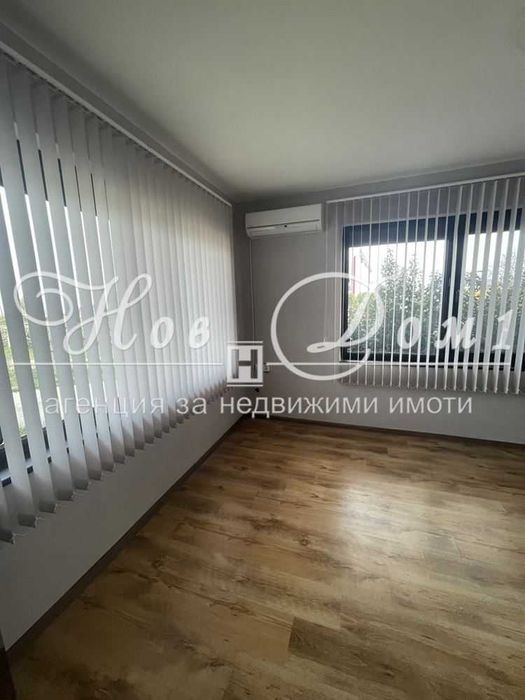 Дава се под наем Къща в Варна, Галата - 140 кв.м за 847.62 € - Снимка #2